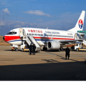 长春龙嘉机场物流航空快运业稳步发展的原因是什么？